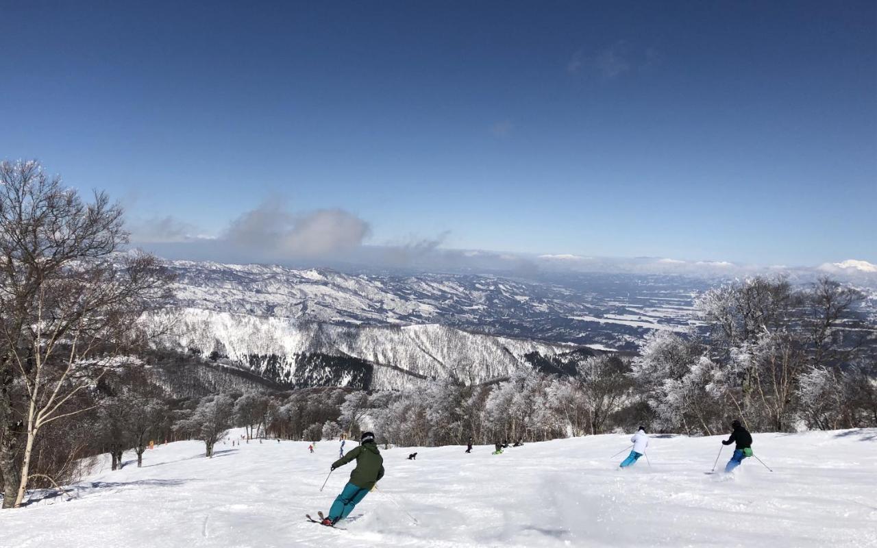 Апартаменты Address Nozawa Экстерьер фото